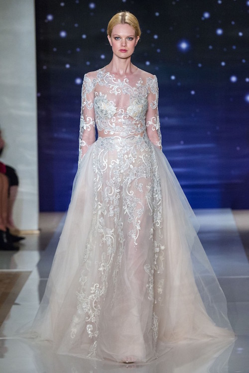 Торон нэхээс, Reem Acra.jpg